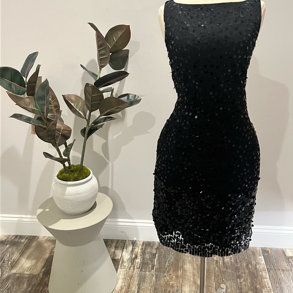 Kenneth Cole New York Black Bodycon Mini Dress